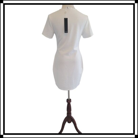 NWT! Shilla Body Con White Dress, Size Large - Picture 3 of 4